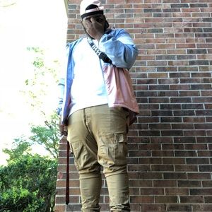 Meet your Posher, Devante